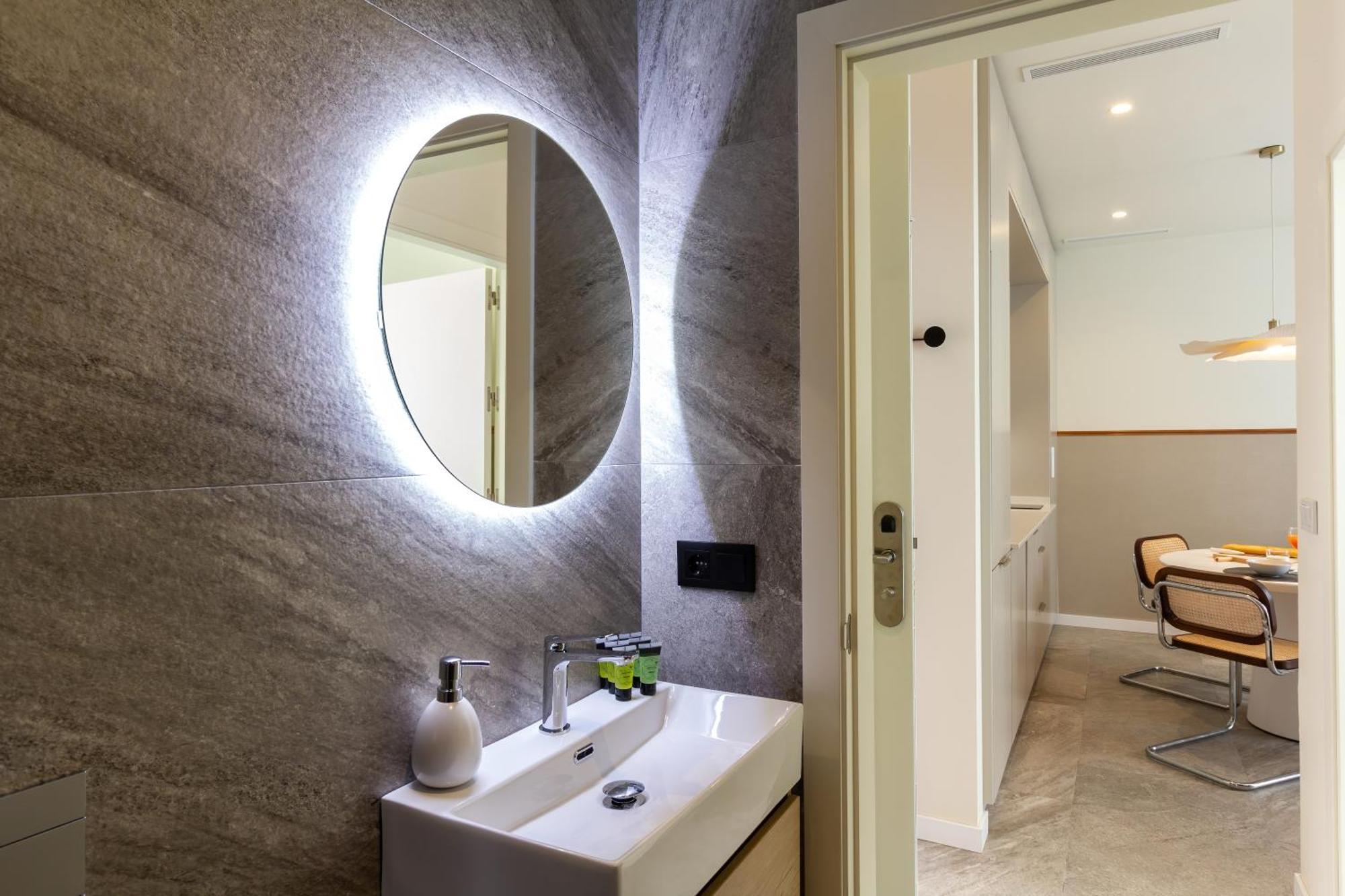 Feelathome O'Donnell Apartments Seville Ngoại thất bức ảnh